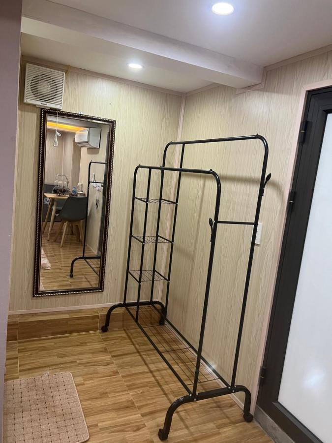 Sunflower Homestay Hai Phong Buitenkant foto
